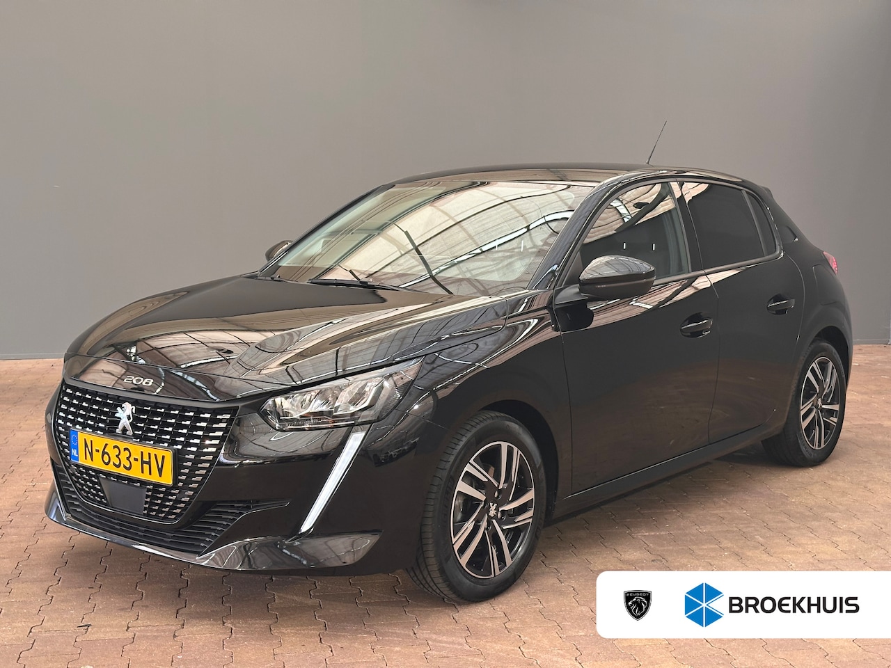 Peugeot 208 - 1.2 PureTech Allure Pack 16" Lichtmetaal | Digitaal Dashboard | Camera | Climate Control | - AutoWereld.nl