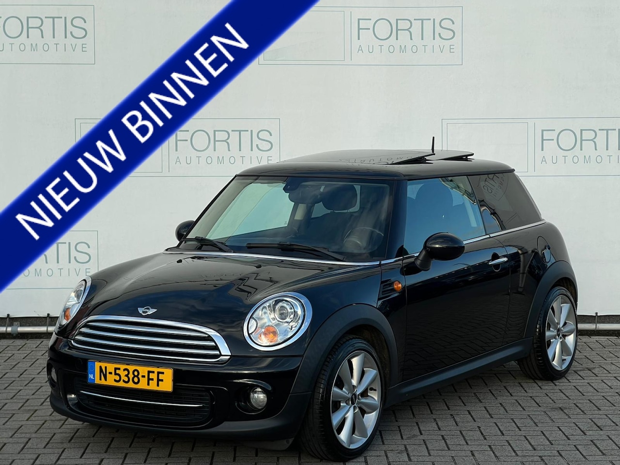 MINI Cooper - Mini 1.6 Pepper PANO | STOELVERW | PDC ACHTER | NETTE AUTO | APK T/M 9-26 - AutoWereld.nl