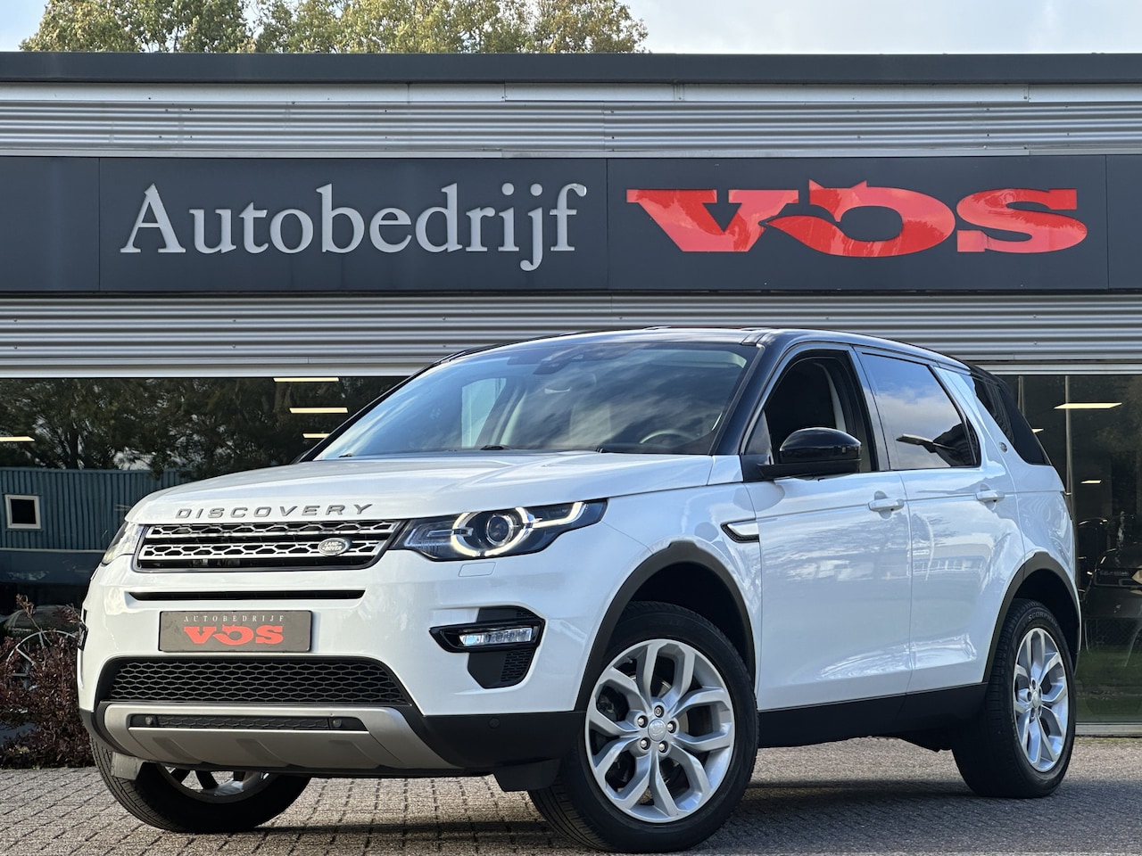 Land Rover Discovery Sport - 2.0 Si4 4WD HSE | Camera | Trekhaak | Leder - AutoWereld.nl