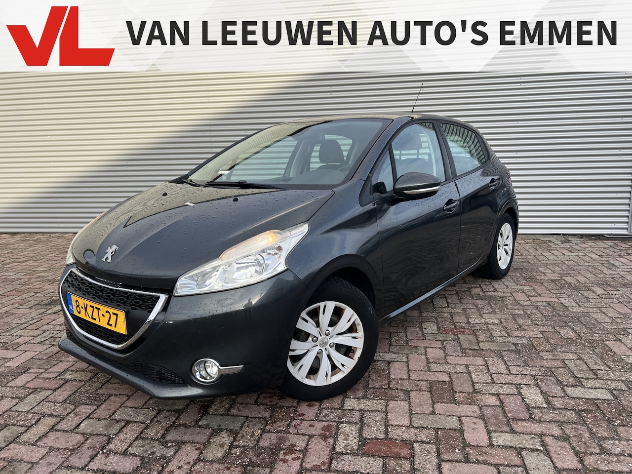 Peugeot 208 - 1.2 VTi Envy | Nieuw Binnen! | Trekhaak | Cruise | Clima - AutoWereld.nl