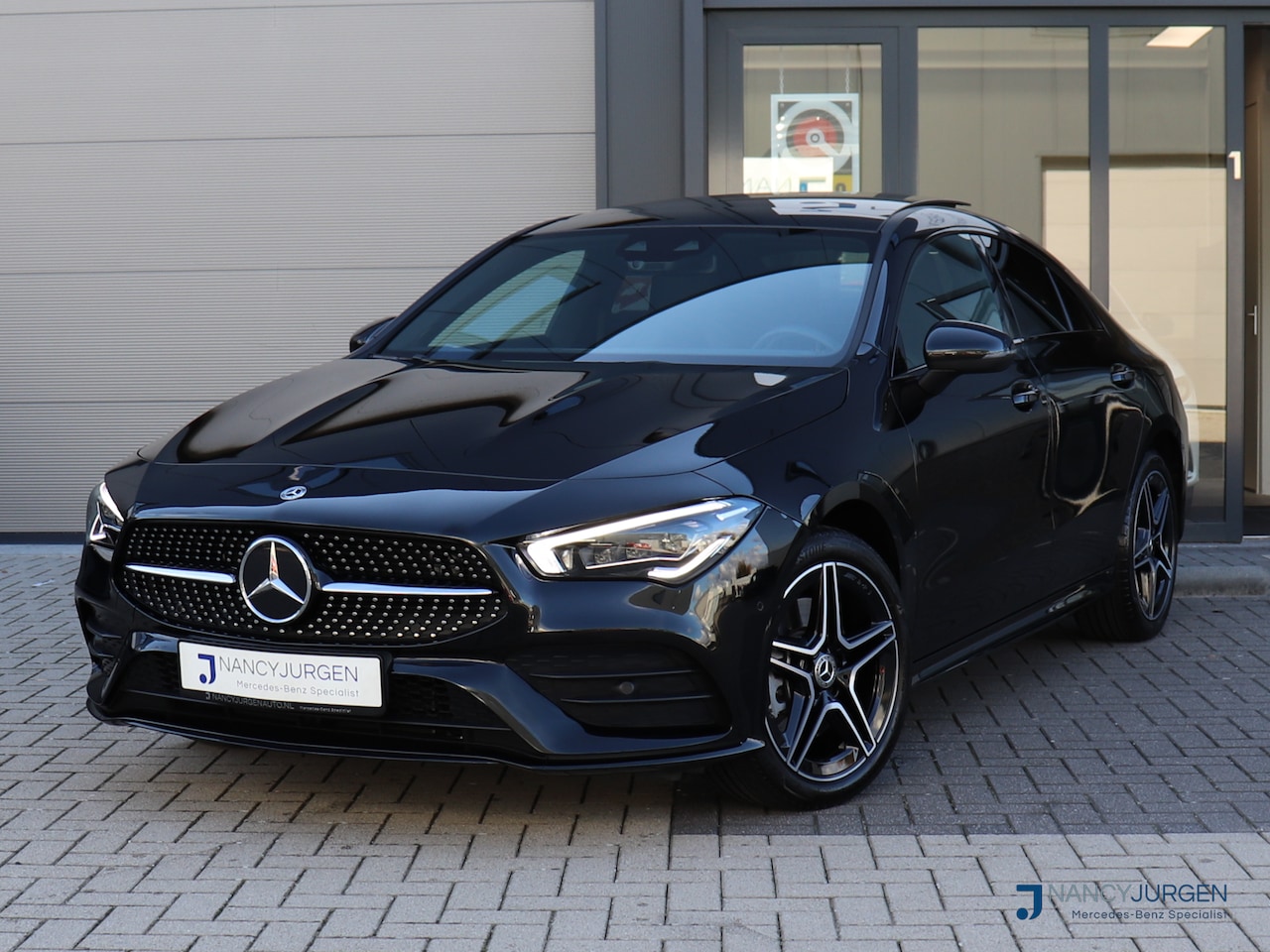 Mercedes-Benz CLA-Klasse - 250 e AMG | Ambiente | Apple Car Play | PANO | MBUX High End | Night Pakket | Multibeam LE - AutoWereld.nl