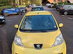 Peugeot 107 - 1.0-12V XR