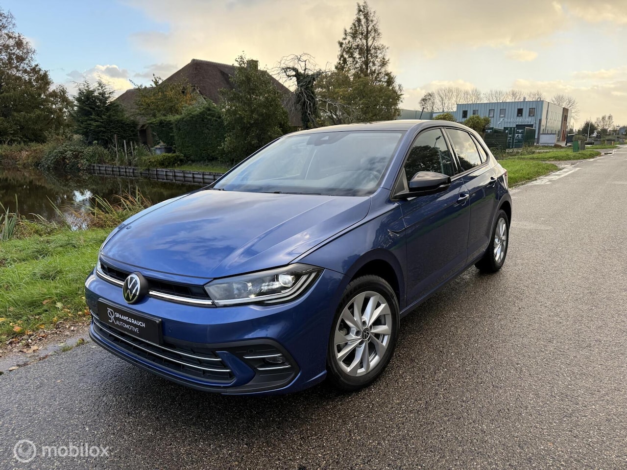 Volkswagen Polo - 1.0 TSI Style / Cam / CarPlay / IQ Light - AutoWereld.nl