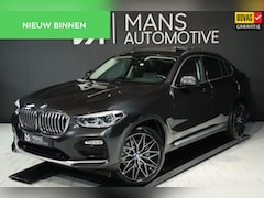 BMW X4 - XDrive30i / PANODAK / KEYLESS / HUD / CAMERA / DODEHOEK / STUUR+STOELVERW