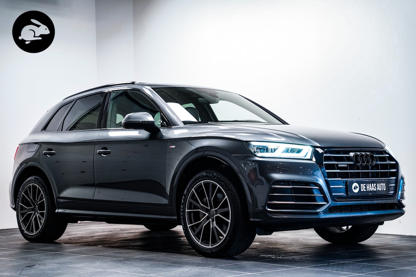 Audi Q5 - 55 TFSI e quattro S-Line|Panodak|Leder|Trekhaak - AutoWereld.nl