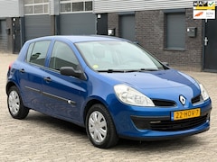 Renault Clio - 1.2-16V Expression 5drs AIRCO TREKHAAK nieuw APK NAP
