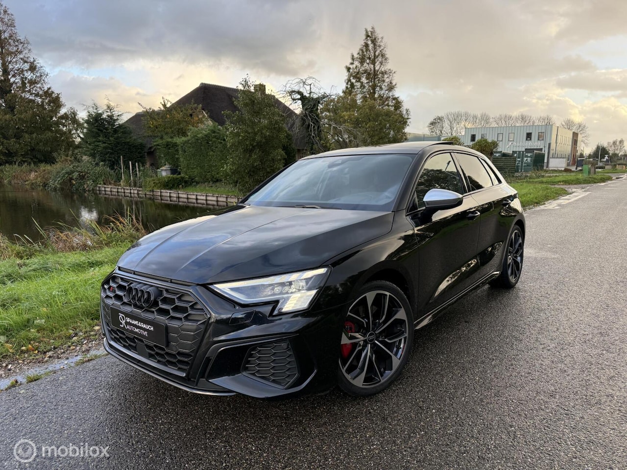 Audi S3 - 2.0 TFSI quattro / Pano / HUD / B&O / Leder / Matrix - AutoWereld.nl