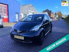 Toyota Aygo - 1.0-12V
