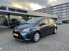 Toyota Yaris - 1.5 Hybrid Aspiration Acamera Klima nap