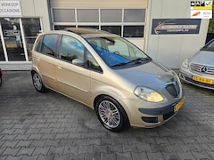 Lancia Musa - 1.4-16V Platino Panodak