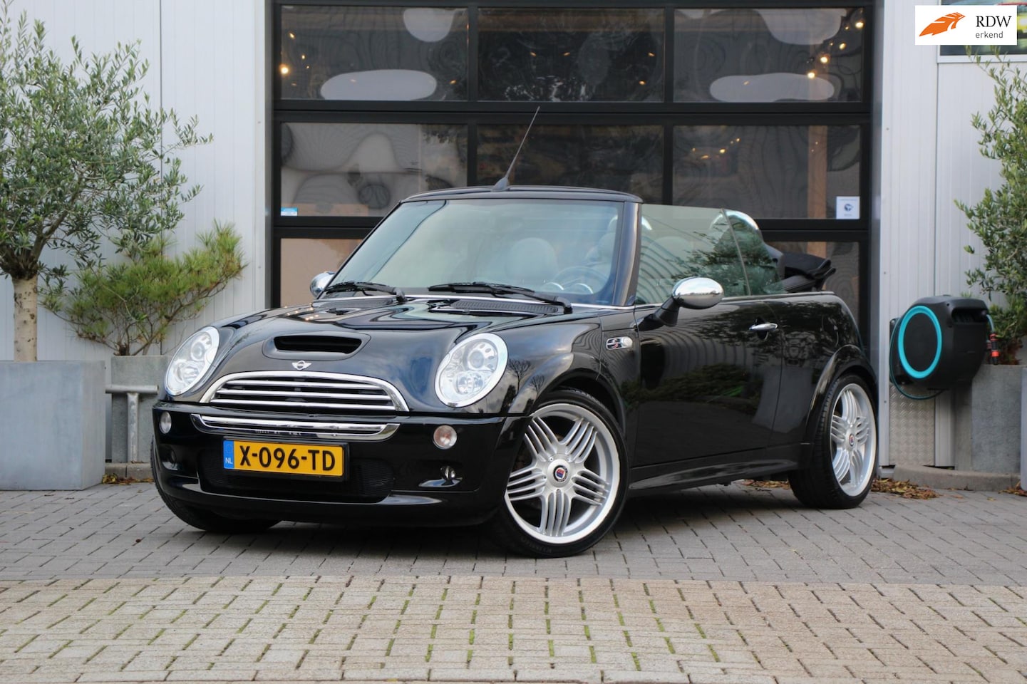 MINI Cabrio - Mini 1.6 S Chili - HARMAN/KARDON - LEDER - NAVI - CRUISE - STOEL VERW - ELEK DAK - XENON - - AutoWereld.nl