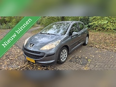 Peugeot 207 - 1.4 Cool 'n Blue