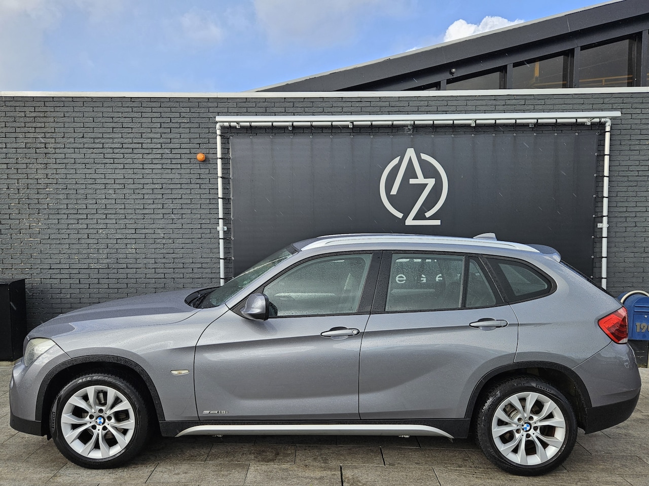 BMW X1 - sDrive18i Executive *AC*Navi*Automaat - AutoWereld.nl