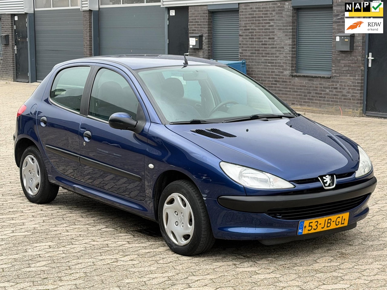 Peugeot 206 - 1.4 XT 5DEURS APK NAP - AutoWereld.nl