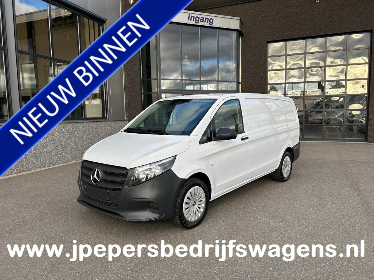 Mercedes-Benz Vito - 116 CDI L2 Pro 2500KG Trekhaak / MBUX / Camera / Navigatie / Cruise control / Airco / Acht - AutoWereld.nl