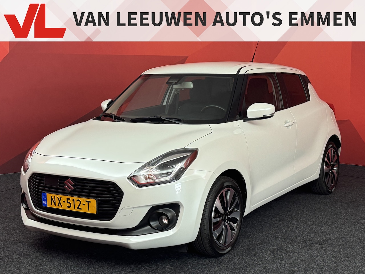 Suzuki Swift - 1.2 Stijl Smart Hybrid | Cruise | Camera | Navi - AutoWereld.nl