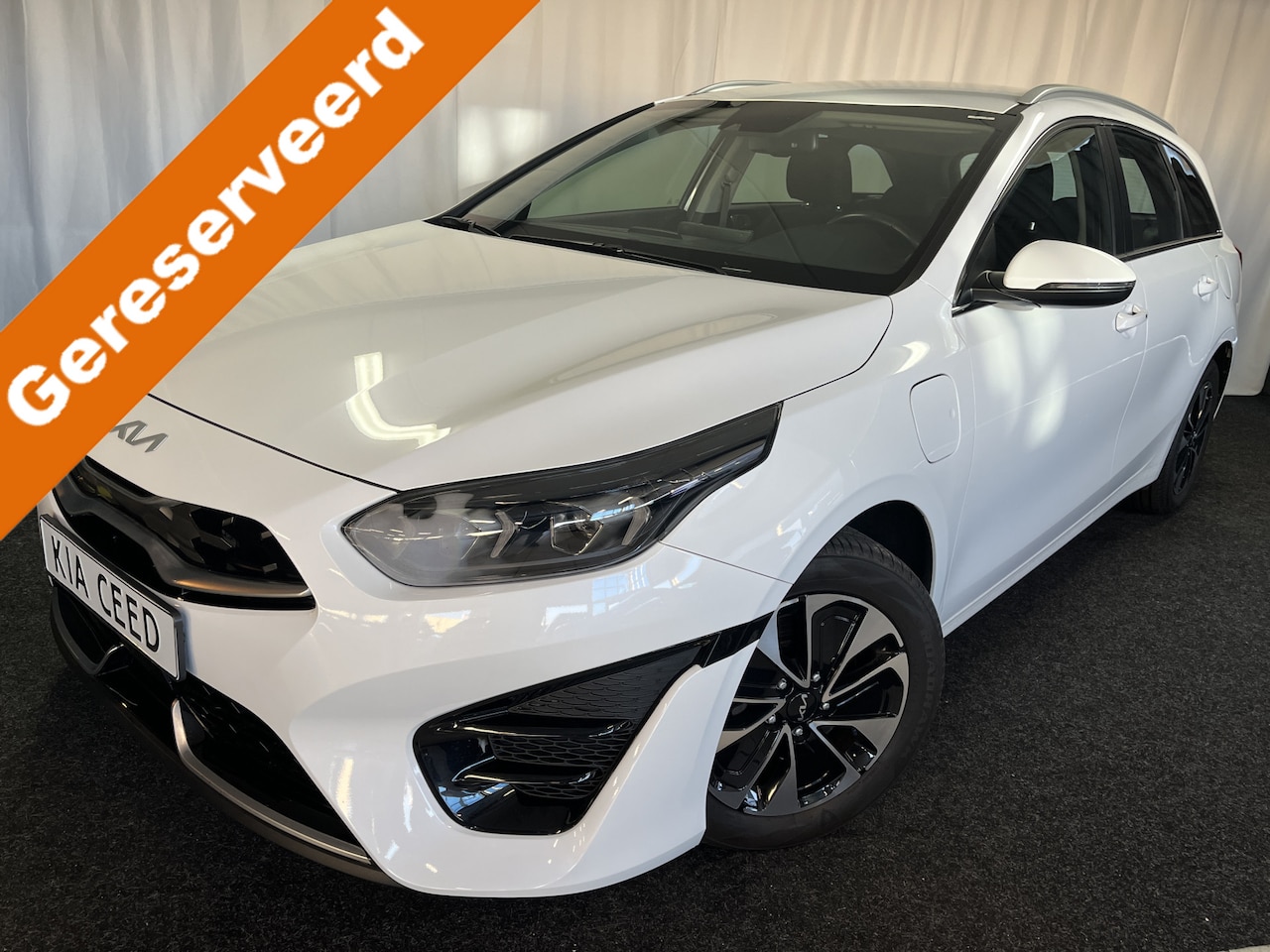 Kia Cee'd Sportswagon - Ceed 1.6 GDI PHEV PLUG-IN DynamicLine 1E EIGN/ECC/CAMERA/APPLE/LMV - AutoWereld.nl