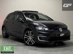 Volkswagen Golf - 1.4 TSI GTE Pano PDC navi Cruise NAP stoelverw