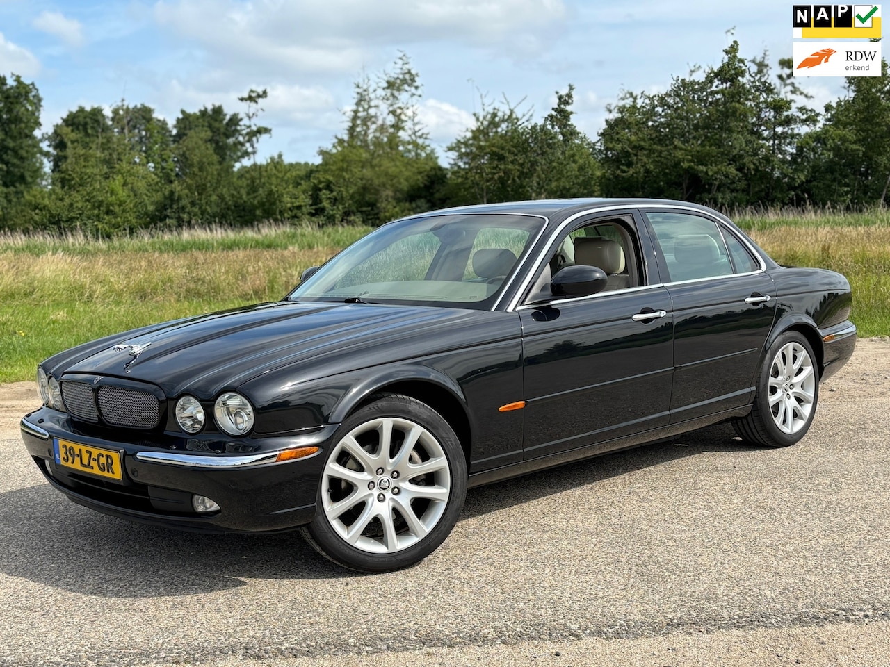 JAGUAR XJ