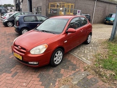 Hyundai Accent - 1.4i Dynamic First Edition Airco 180DKM NAP