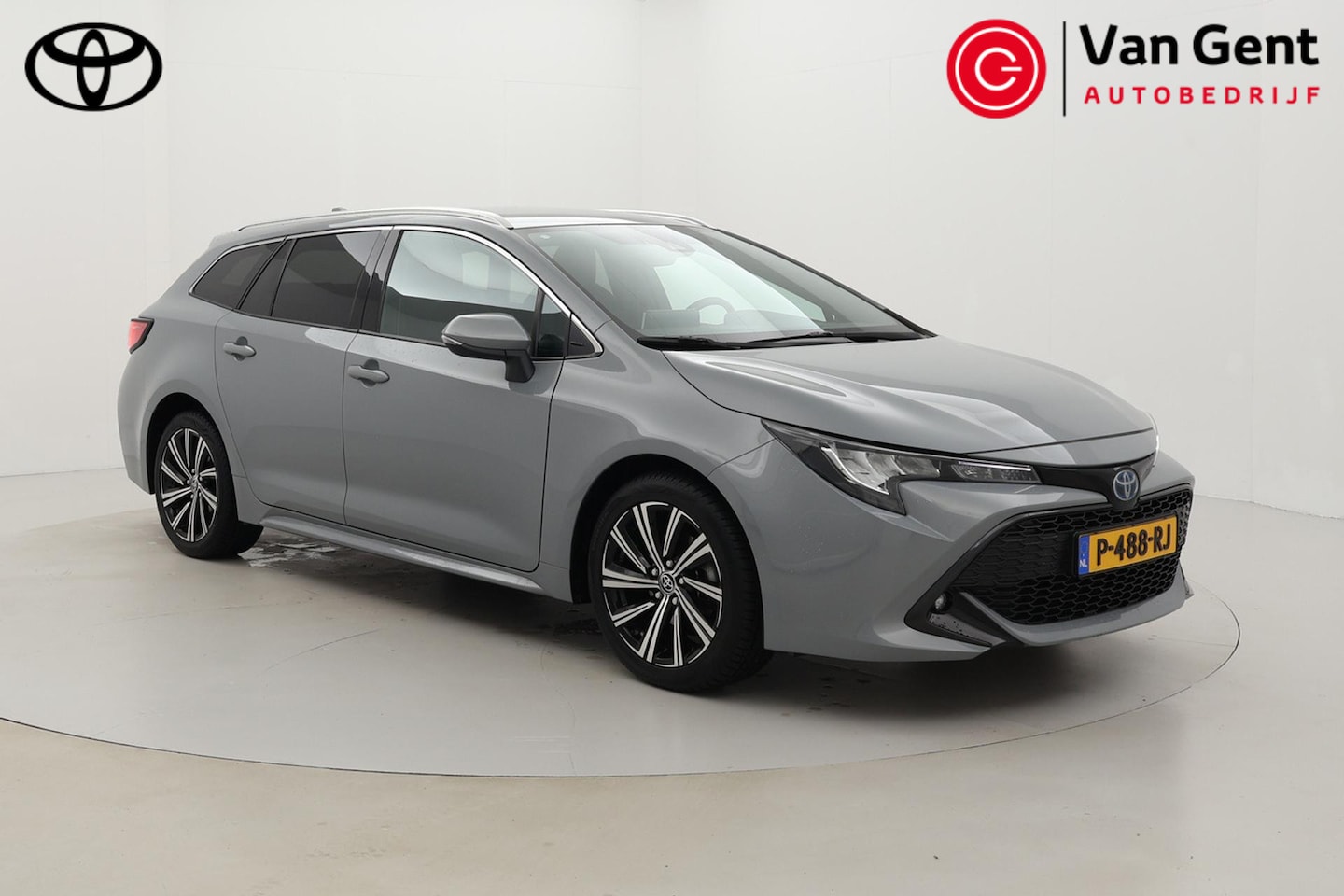 Toyota Corolla Touring Sports - 1.8 Hybrid Dynamic | Navigatie | Apple Carplay / Android Auto | Stoelverwarming | Adaptive - AutoWereld.nl