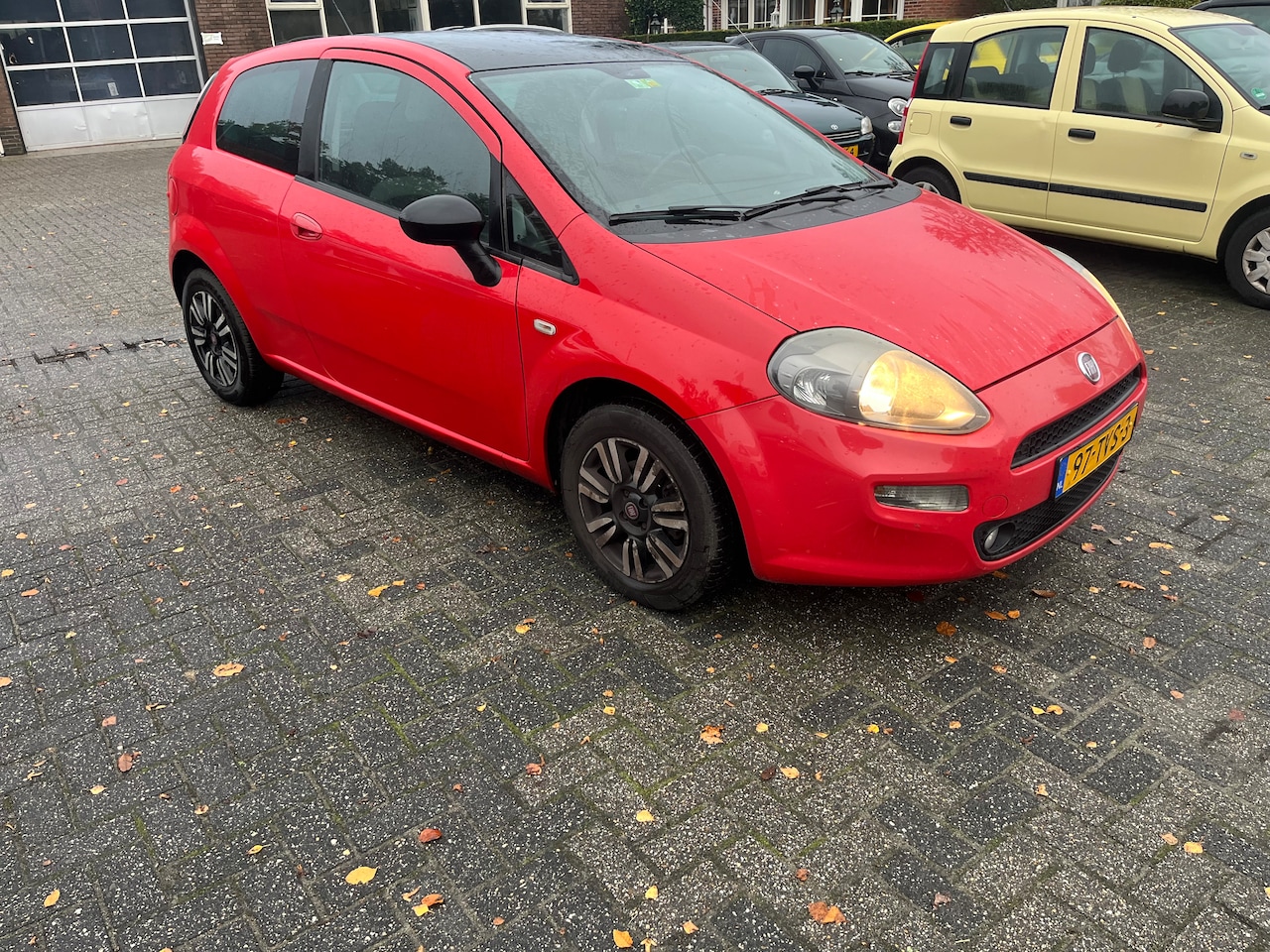 Fiat Punto Evo - 0.9 TwinAir Easy goed rijdend.  zuinig. - AutoWereld.nl