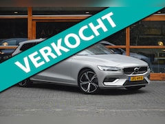 Volvo V60 - T6 Long Range hybride AWD Ultimate Bright | Trekhaak 2000 kg | Panoramadak | Dealeronderho