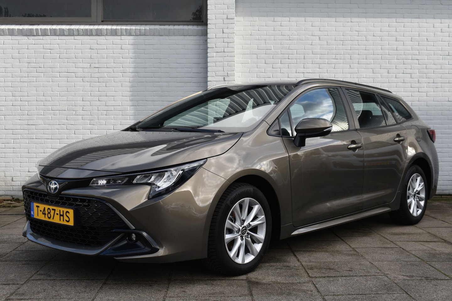 Toyota Corolla Touring Sports - Hybrid 140 Active Automaat 122pk | Achteruitrij camera | Dealeronderhouden | Cruise Contro - AutoWereld.nl