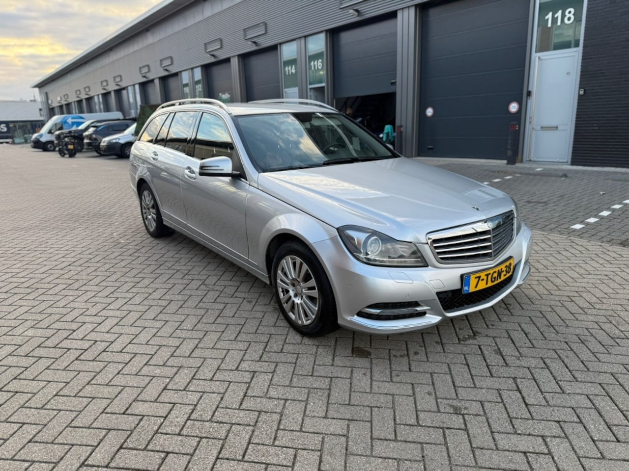 Mercedes-Benz C-klasse Estate - 180 CDI Amb. Eleg. - AutoWereld.nl