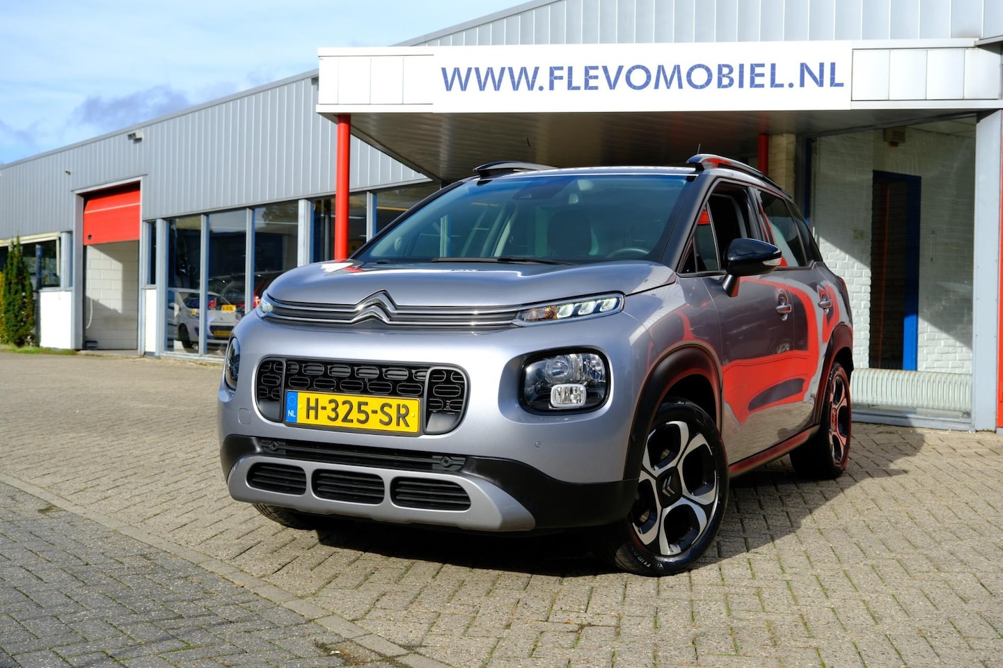 Citroën C3 Aircross - 1.2 131pk PureTech S&S Shine Aut. Navi|1e Eig|Clima|Cam|LMV - AutoWereld.nl