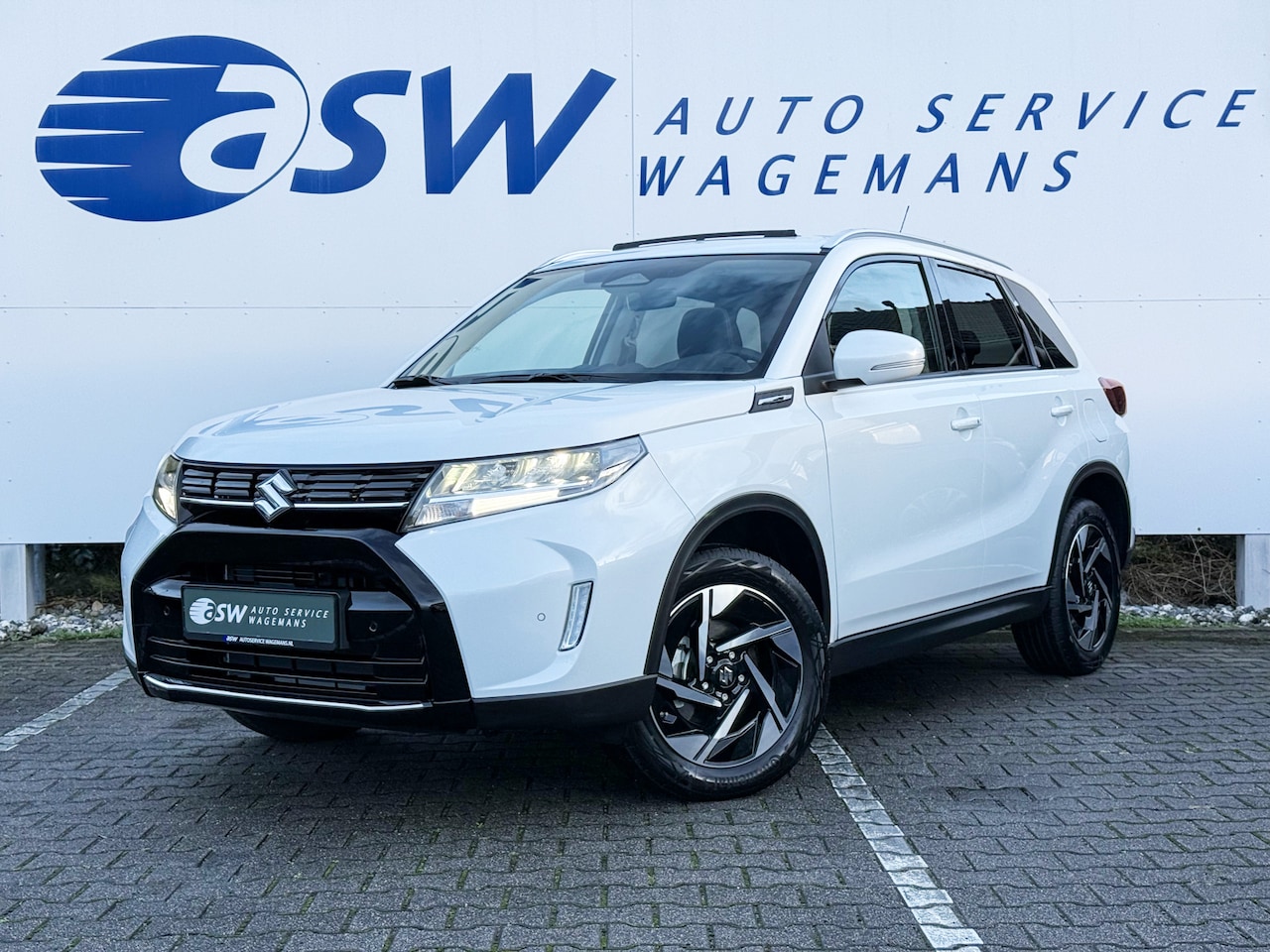 Suzuki Vitara - 1.5 Hybrid Style AllGrip | Pano | ACC | Camera | LED | Parelmoer - AutoWereld.nl