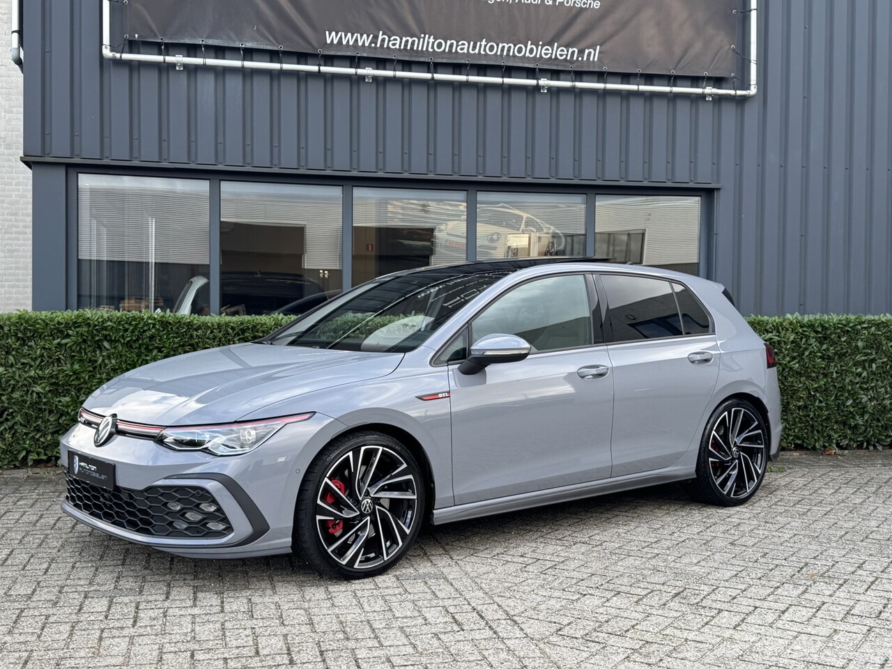 Volkswagen Golf - 8 GTI 2.0 TSI 245pk DSG / Aut. IQ Light Panoramadak Harman Kardon 19" 65dkm!! - AutoWereld.nl
