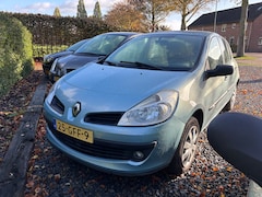 Renault Clio - 1.2-16V Special Line AIRCO, Nette staat. Volledige historie!