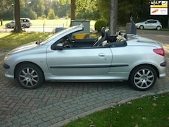 Peugeot 206 CC - 2.0-16V