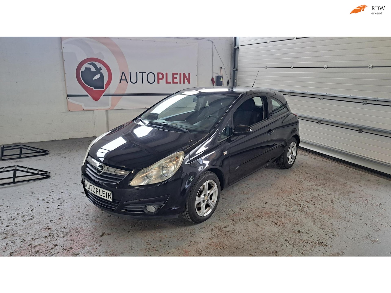 Opel Corsa - 1.2-16V Enjoy 1.2-16V Enjoy - AutoWereld.nl