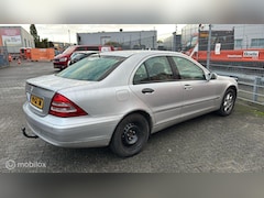 Mercedes-Benz C-klasse - 180 Classic Airco|Cruise|Trekhaak|