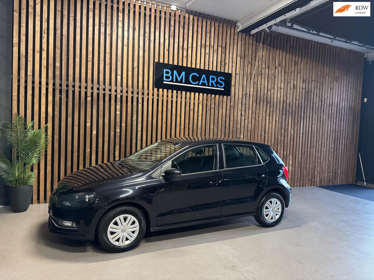 Volkswagen Polo - 1.0 Comfortline Airco, Groot scherm - AutoWereld.nl