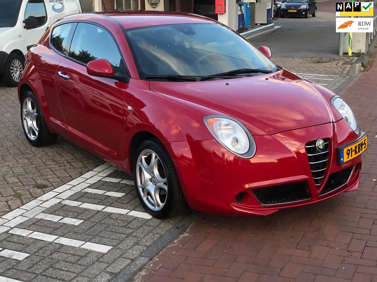 Alfa Romeo MiTo - 1.4 SLECHTS 90.000KM , ZEER NET/ L.M. VELGEN - AutoWereld.nl