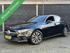 Mercedes-Benz A-klasse - 180 Business Solution FM nav / Camera / Half leder / LED