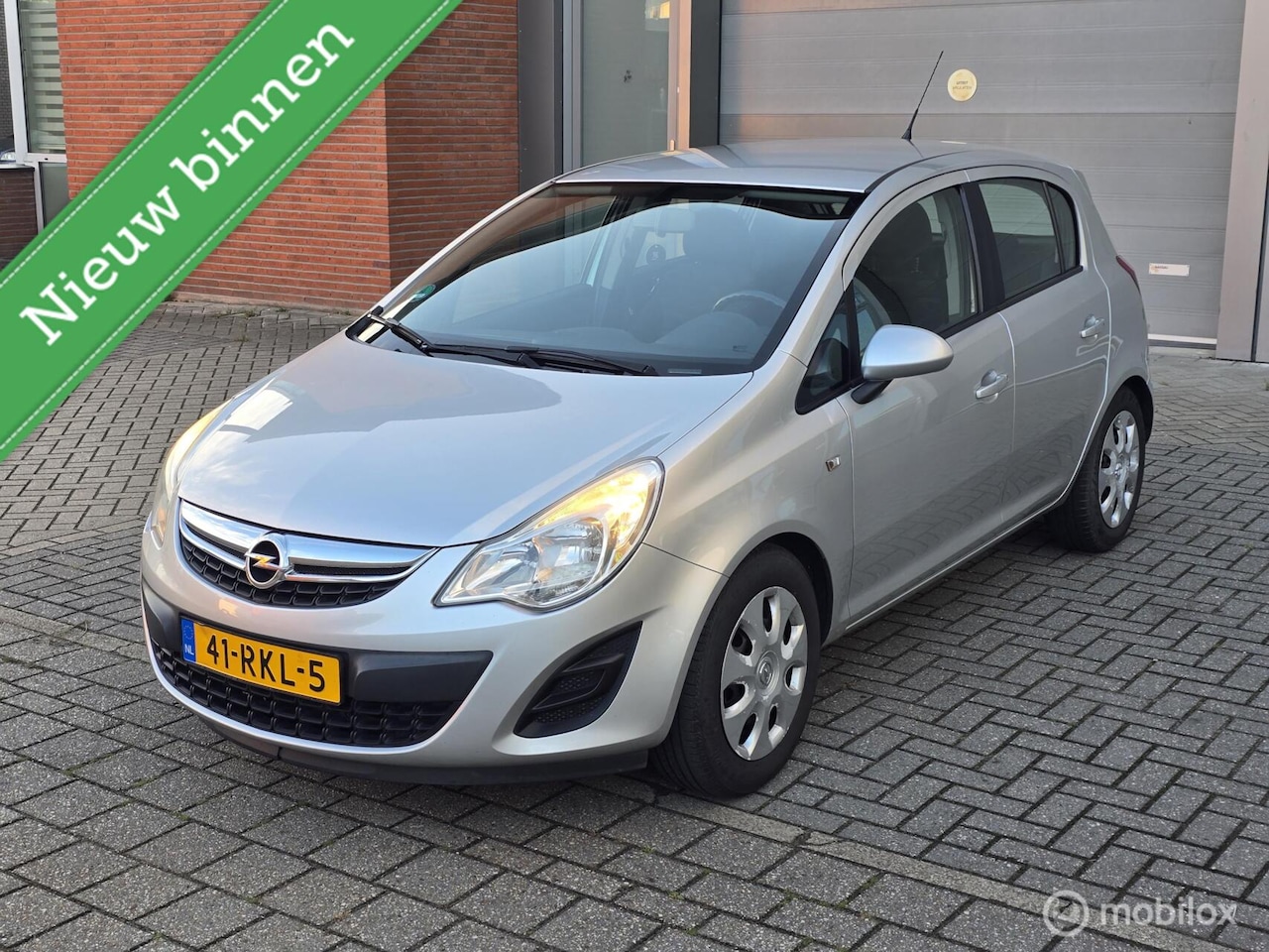 Opel Corsa - 1.2-16V Edition✅️Apk✅️Airco✅️ - AutoWereld.nl