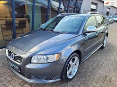 Volvo V50 - 2.0 R-Design Pro Edition NAVI / LEER / TREKHAAK