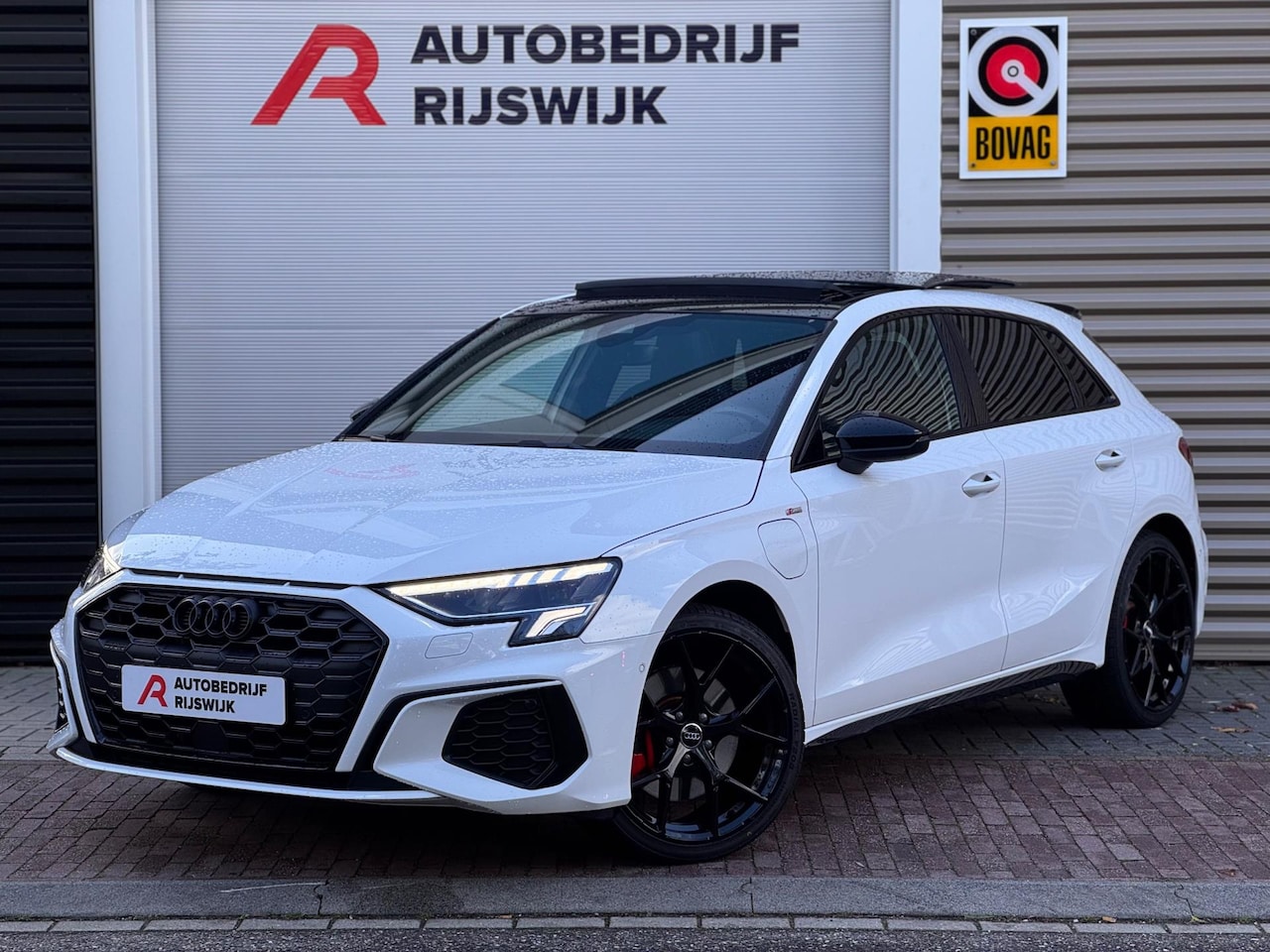Audi A3 Sportback - 45 TFSI e S3 Competition Pano/B&O/Memory - AutoWereld.nl