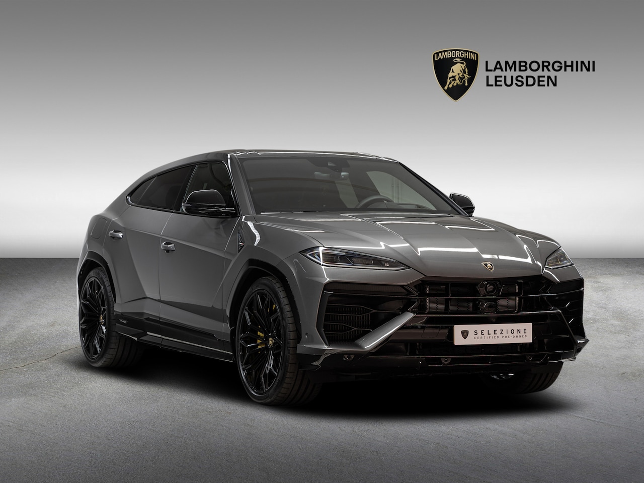 Lamborghini Urus - SE MY25 | Panorama Roof | Full Comfort Seats | B&O - AutoWereld.nl