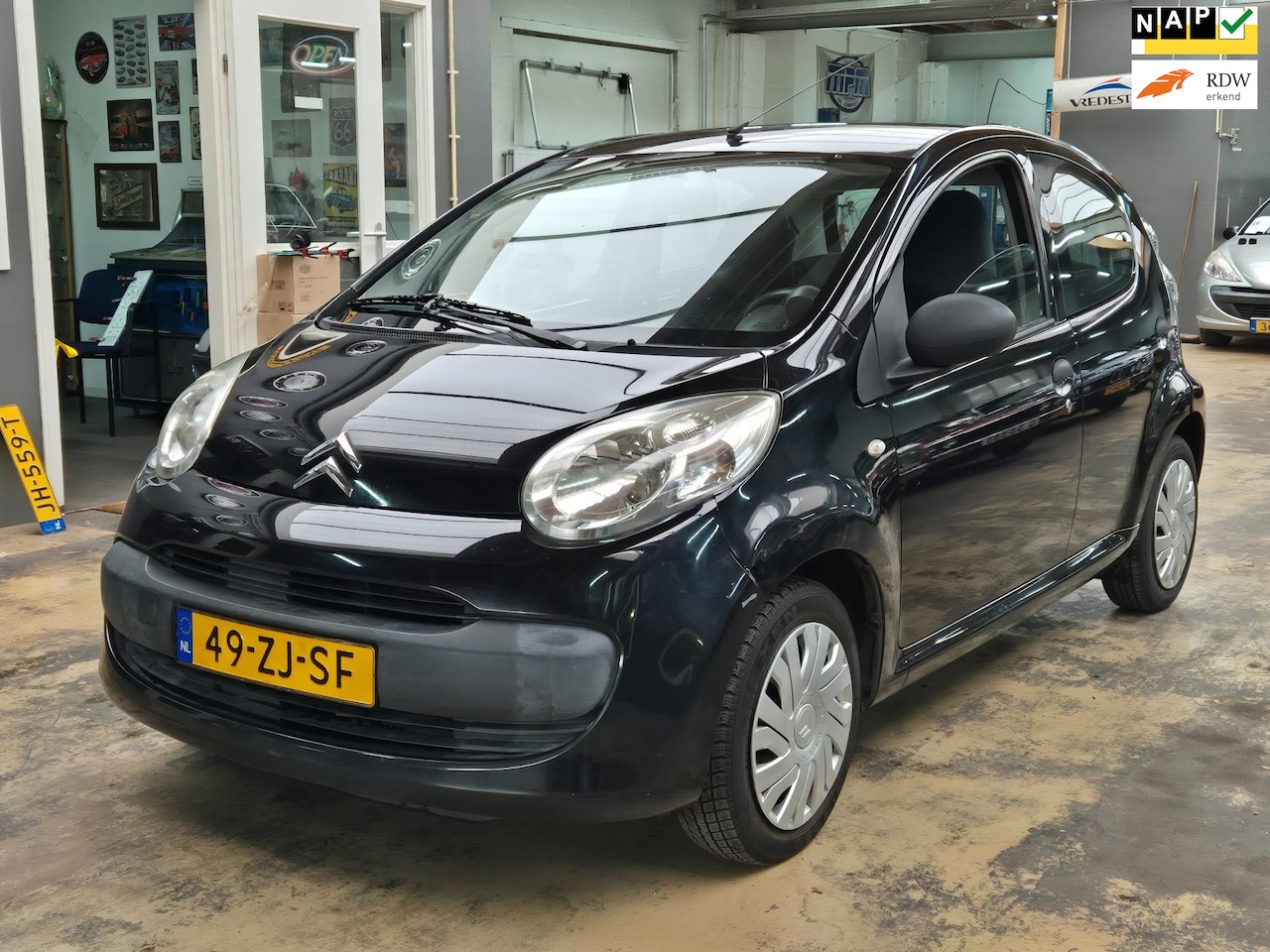 Citroën C1 - 1.0-12V Séduction 5-DRS weinig KM *NIEUWE APK* - AutoWereld.nl