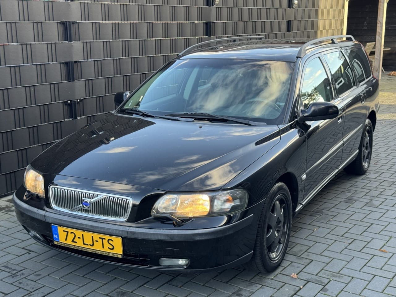 Volvo V70 - 2.4 Comfort Line 2.4 Comfort Line - AutoWereld.nl
