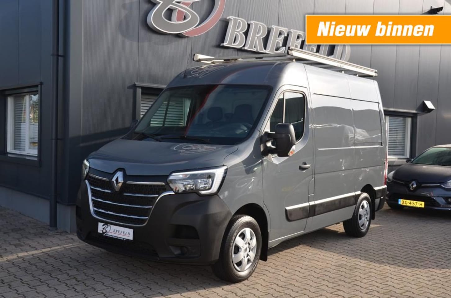 Renault Master - 2.3 DCI 140pk  L1H2  Airco ***BPM VRIJ*** - AutoWereld.nl