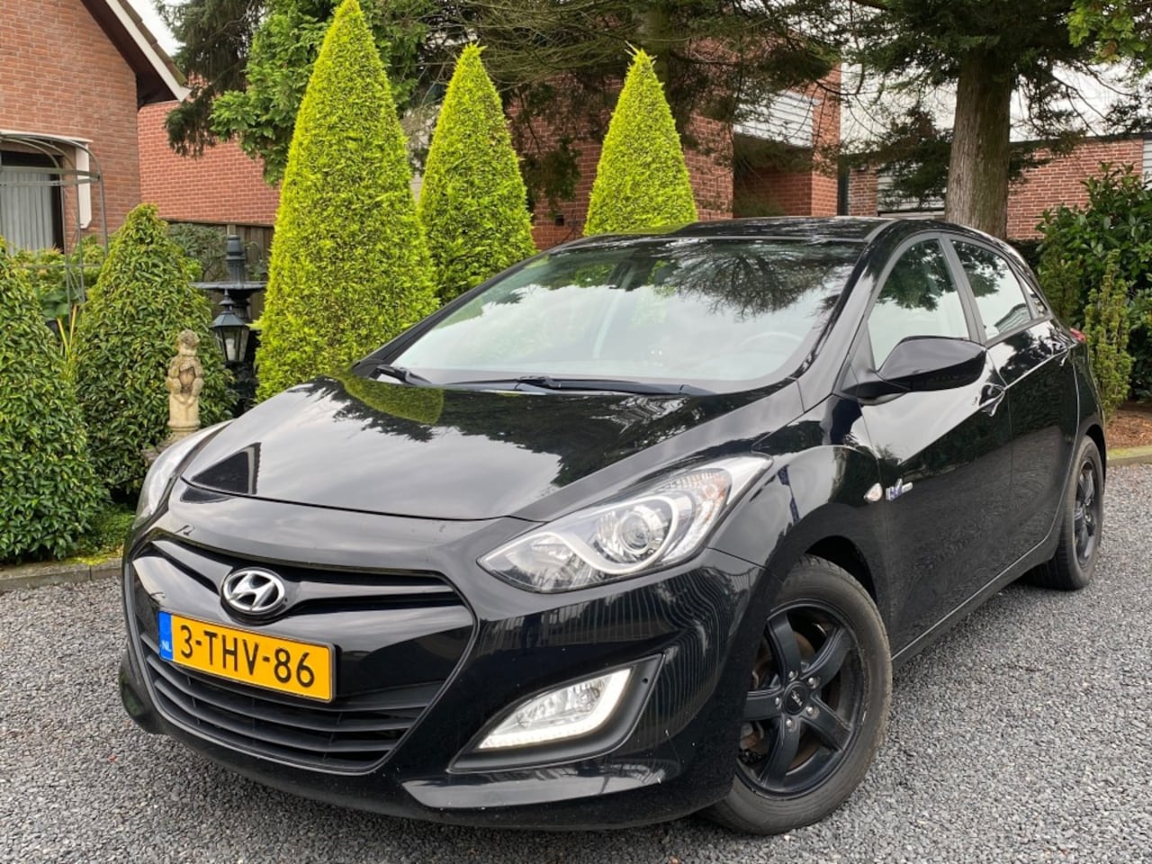 HYUNDAI I 30