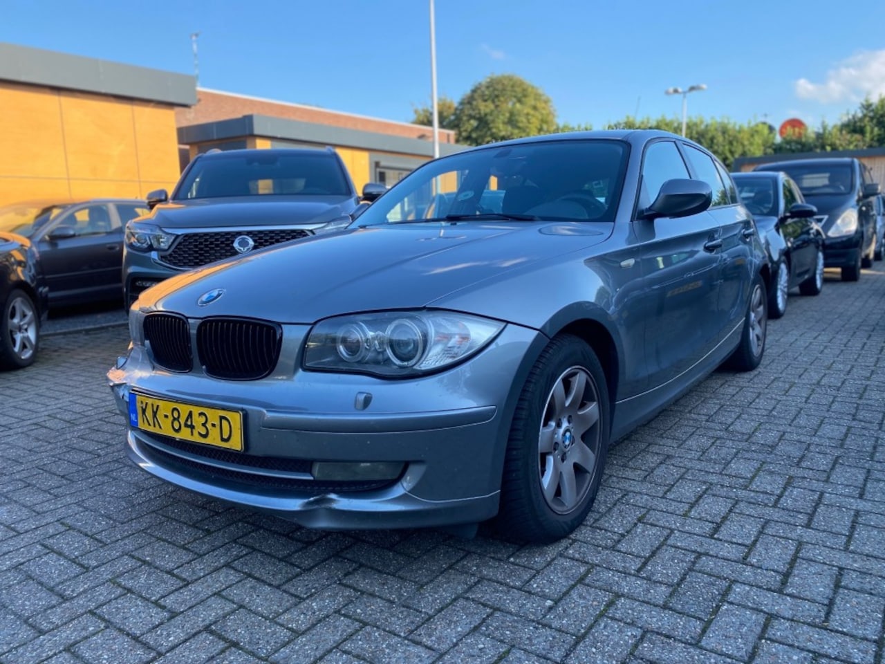 BMW 1-serie - 116I HIGH EXECUTIVE XENON ECC PDC STOELVERWARMING - AutoWereld.nl