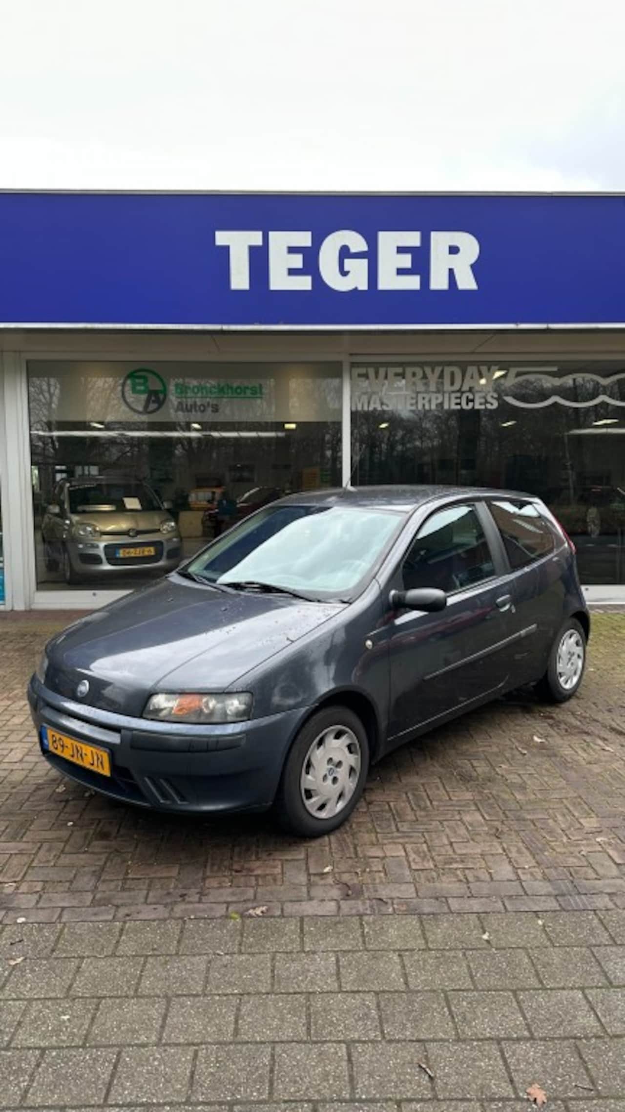 Fiat Punto - 1.2-16V Dynamic 1.2-16V DYNAMIC - AutoWereld.nl