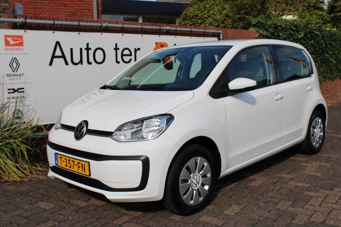 VOLKSWAGEN UP!